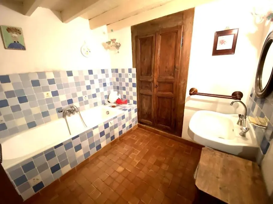 Maison 8 A 10P, Piscine, Parc, Campagne Sans Voisin En Drome Provencale Felines-sur-Rimandoule Holiday home