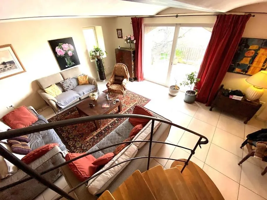 Holiday home Maison 8 A 10P, Piscine, Parc, Campagne Sans Voisin En Drome Provencale Felines-sur-Rimandoule France